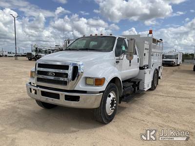 2012 Ford F-750 Crew-Cab Utility Truck