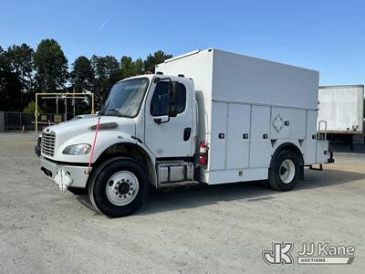 2015 Freightliner M2 106 Enclosed Utility Truck