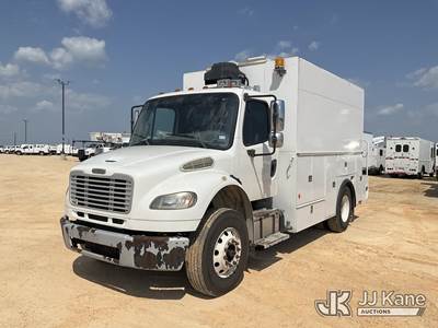 2013 Freightliner M2 106 Enclosed Service Truck