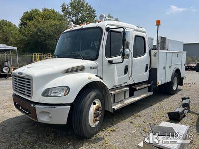 2012 Freightliner M2 106 Crew-Cab Utility Truck