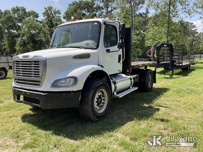 2007 Freightliner M2 112 Flatbed/Service Truck