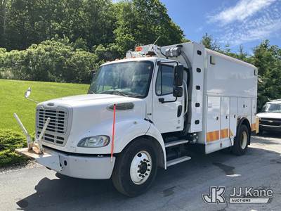 2016 Freightliner M2 112 Air Compressor/Enclosed Utility Truck