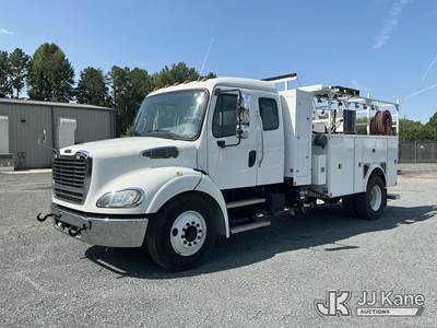2019 Freightliner M2 112 Medium Duty Extended-Cab Utility Truck
