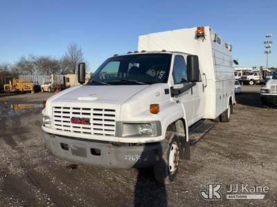 2007 GMC C5500 Crew Cab Enclosed High-Top Service Truck