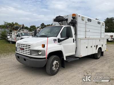 2007 GMC C5500 Enclosed Service Truck