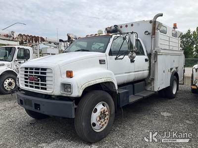2001 GMC C7500 Crew-Cab Enclosed Utility Truck