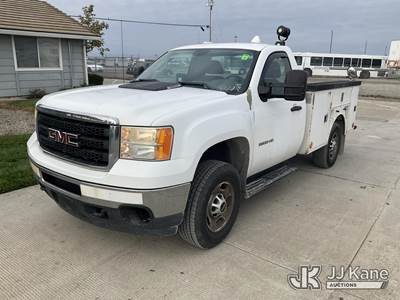 2011 GMC Sierra 2500HD Service Truck