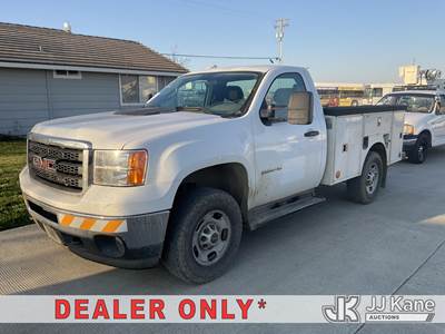 2013 GMC Sierra 2500HD Service Truck
