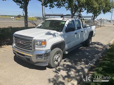 2015 GMC Sierra 2500HD Pickup Truck