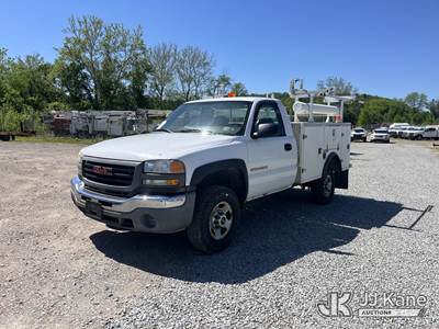 2006 GMC Sierra 2500HD 4x4 Service Truck