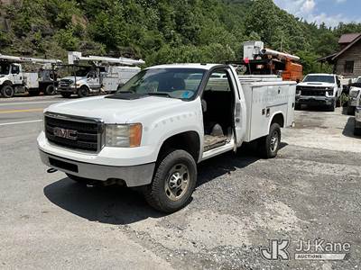 2011 GMC Sierra 2500HD 4x4 Service Truck