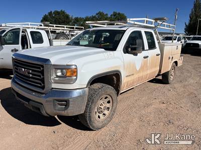 2015 GMC Sierra 2500HD 4x4 Extended-Cab Service Truck