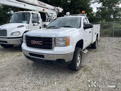 2011 GMC Sierra 2500HD Service Truck