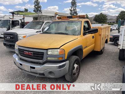 2003 GMC Sierra 3500 2WD Service Truck