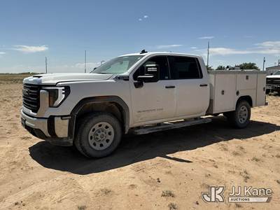 2024 GMC Sierra 3500HD Crew-Cab Utility Truck