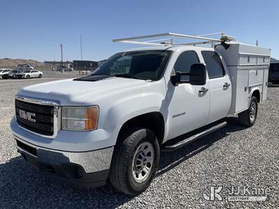 2012 GMC Sierra 3500HD 4x4 Crew-Cab Service Truck