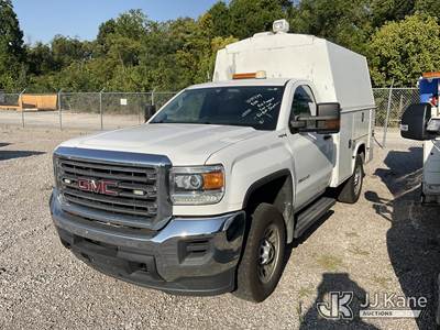2017 GMC Sierra 3500HD Enclosed High-Top Service Truck