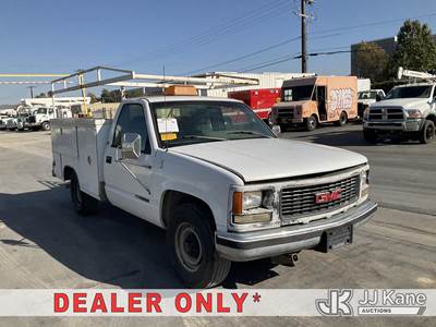 1996 GMC Sierra C/K 2500 Reg. Cab 6.5-ft. Bed Service Truck