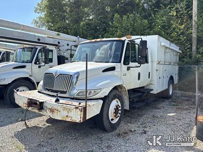 2006 International 4200 Crew-Cab Enclosed Service Truck