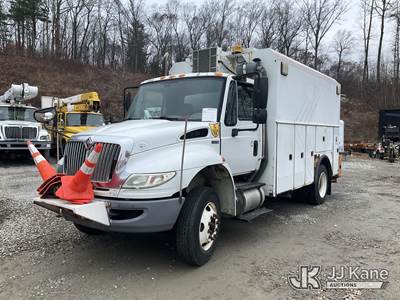 2014 International 4300 Enclosed Utility/Air Compressor Truck