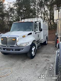 2015 International 4300 Enclosed Utility/Air Compressor Truck
