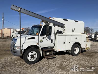 2015 International 4300 High-Top Enclosed Service Truck