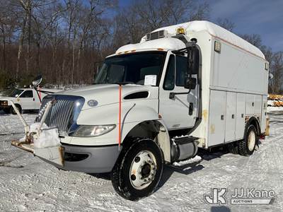 2015 International 4300 Enclosed Utility/Air Compressor Truck
