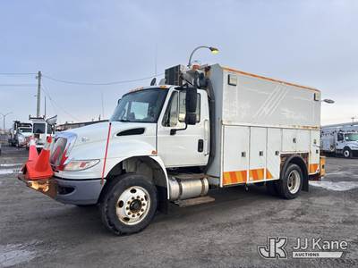 2015 International 4300 Air Compressor/Enclosed Utility Truck