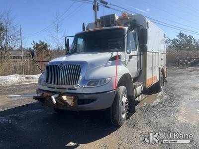 2015 International 4300 Air Compressor/Enclosed Utility Truck