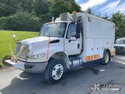 2015 International 4300 Enclosed Utility/Air Compressor Truck