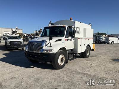 2013 International 4300 Enclosed High-Top Service Truck