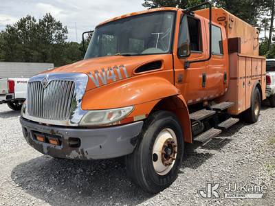 2007 International 4300 Enclosed High-Top Service Truck