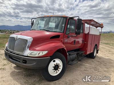 2004 International 4300 Crew-Cab Utility Truck