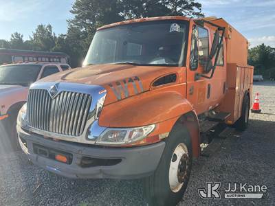 2007 International 4300 Crew-Cab Enclosed Utility Truck