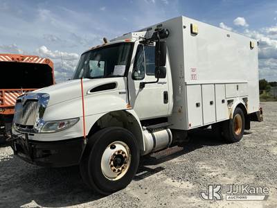 2012 International 4300 Enclosed Utility/Air Compressor Truck