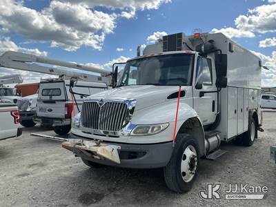 2015 International 4300 Air Compressor Utility Truck