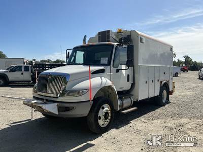 2015 International 4300 Air Compressor Utility Truck
