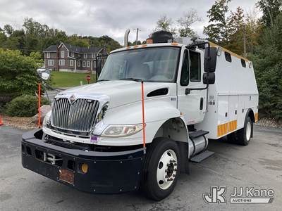 2014 International 4300 Enclosed Utility Truck