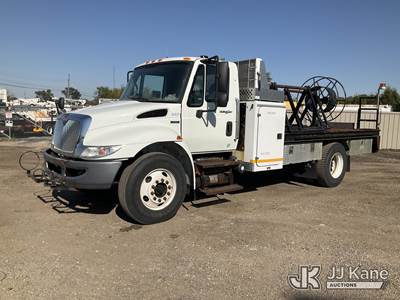 2009 International 4300 Flatbed Reel Truck