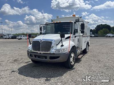 2018 International 4300 LP Air Compressor/Enclosed Utility Truck