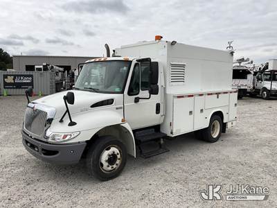 2015 International 4300 LP Enclosed High-Top Service Truck