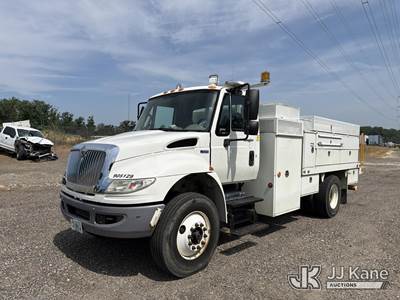 2014 International 4400 URD/Flatbed Truck