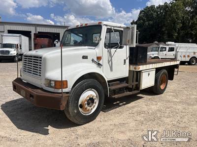 1996 International 4700 Flatbed/Service Truck