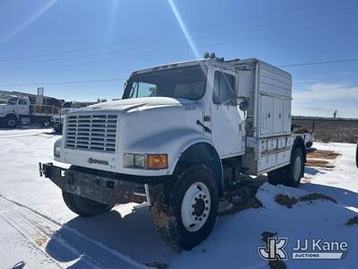 1990 International 4800 Flatbed/Utility Truck