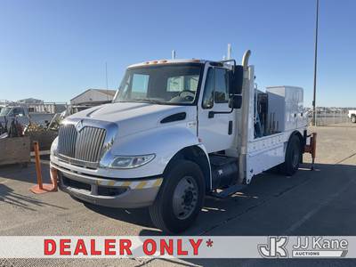International DuraStar 4300 Mechanic / Service Truck