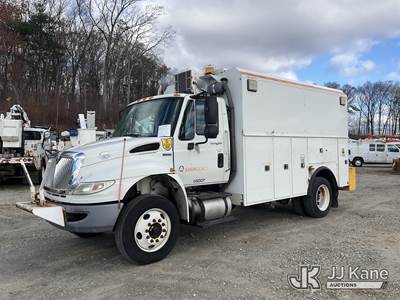 2014 International DuraStar 4300 Enclosed Utility/Air Compressor Truck