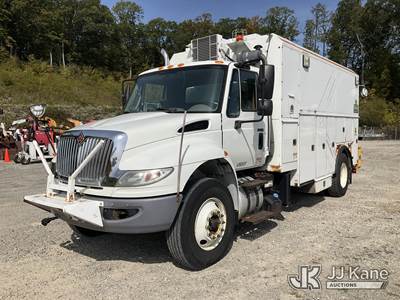 2016 International DuraStar 4400 Odyne Hybrid Enclosed Utility/Air Compressor Truck