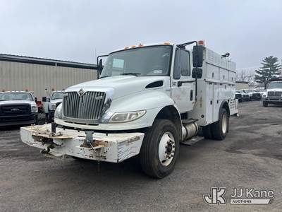 2013 International DuraStar 4400 Utility Truck