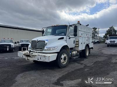 2015 International DuraStar 4400 Utility Truck