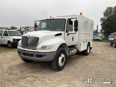 2016 International DuraStar 4400 Enclosed Utility/Air Compressor Truck